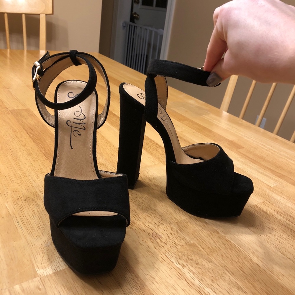 Black chunky heel platform sandals